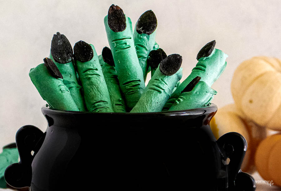 Witch Finger Pretzel Sticks 