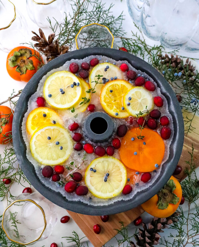 how to make a festive ice ring