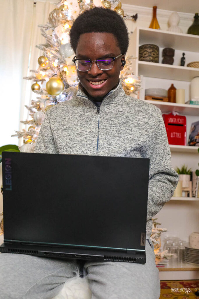 https://www.awortheyread.com/wp-content/uploads/2020/12/gaming-laptop-for-Christmas-1-683x1024.jpg