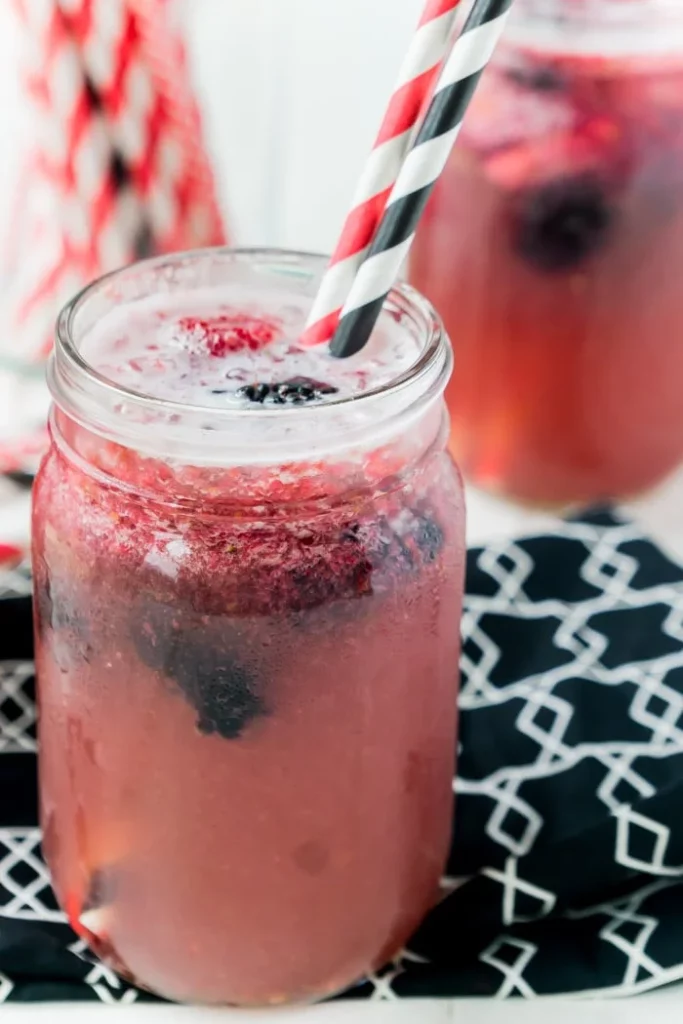 triple berry drink