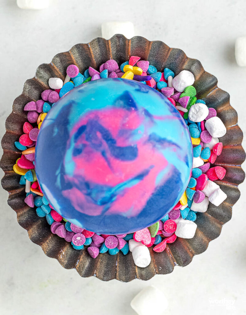 how to make galaxy hot cocoa bombs