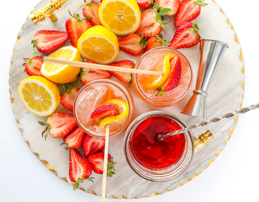 summer cocktails with strawberries