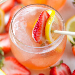 strawberry whiskey lemonade