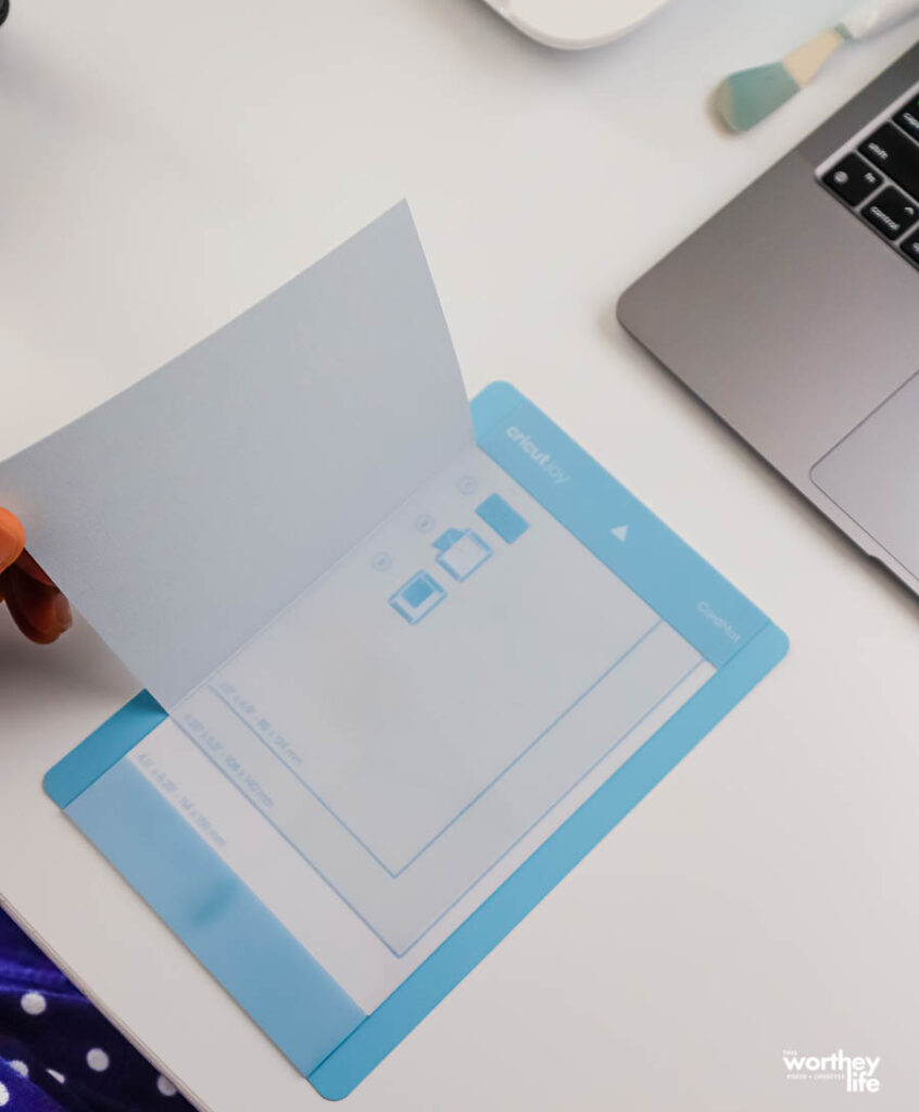 how to make a personalized father's day card with a cricut joy