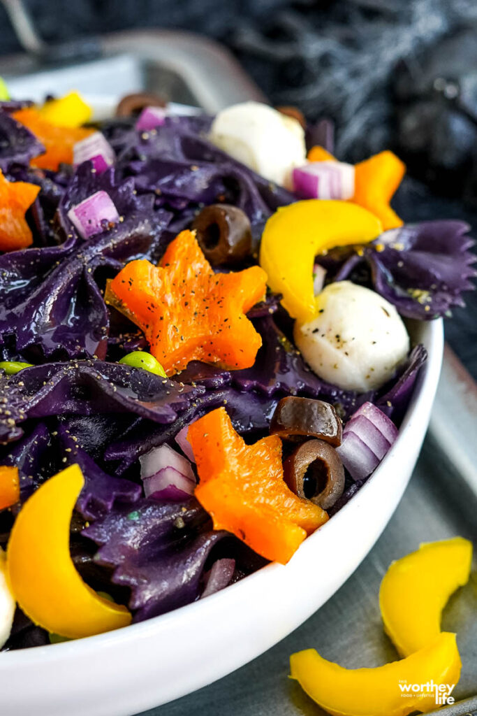 black pasta with fresh veggies