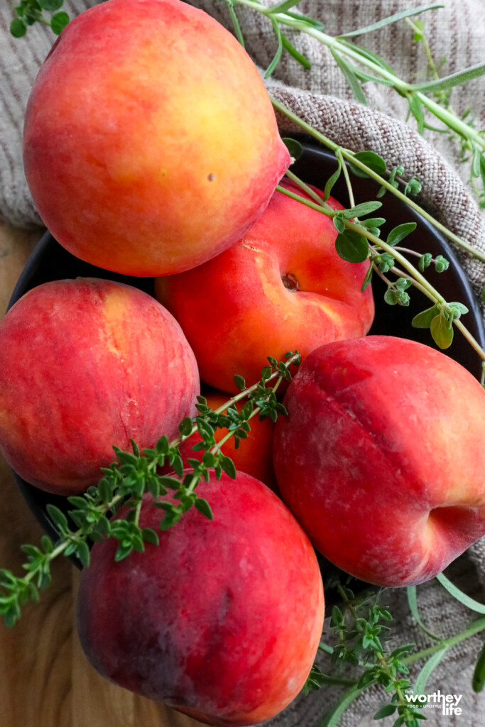 fresh peaches from The Peach Truck