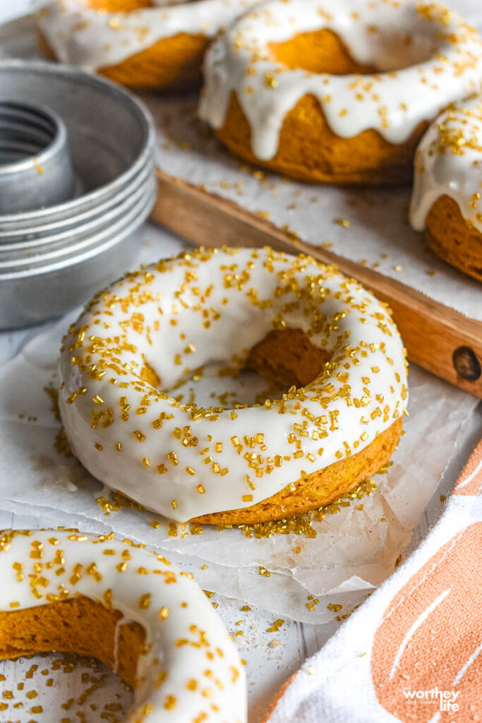 3 ingredient pumpkin donuts for a fall potluck