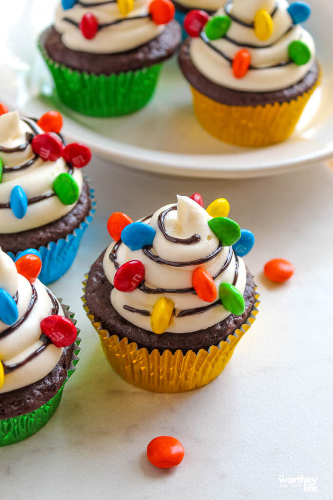 christmas tree light cupcakes