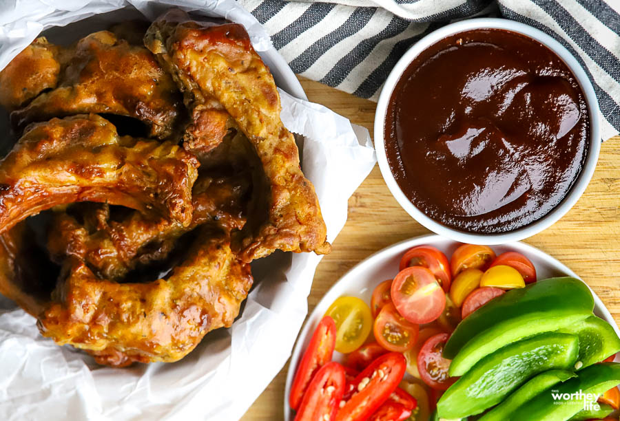 air fryer ribs with fresh veggies and bbq sauce
