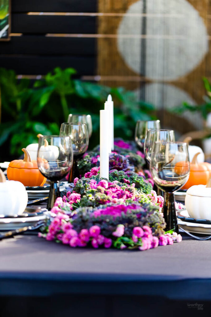 purple kale centerpiece tablescape design