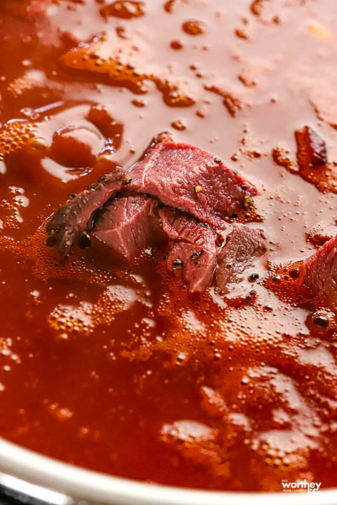 chili on stovetop