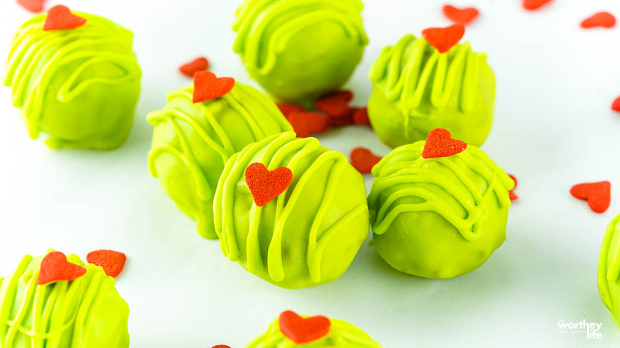 Grinch Oreo Balls