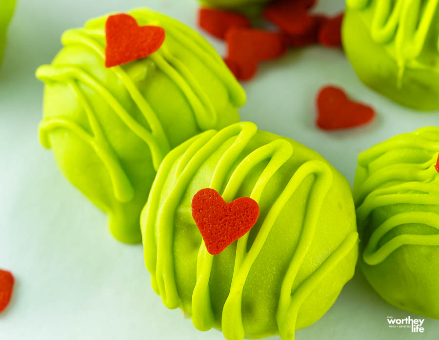 Grinch Oreo Balls