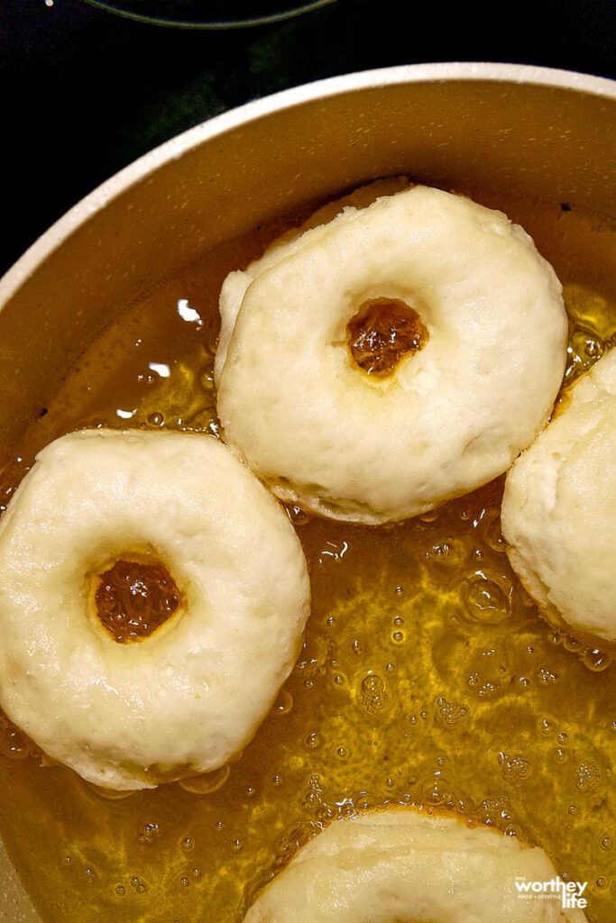 how to fry donuts