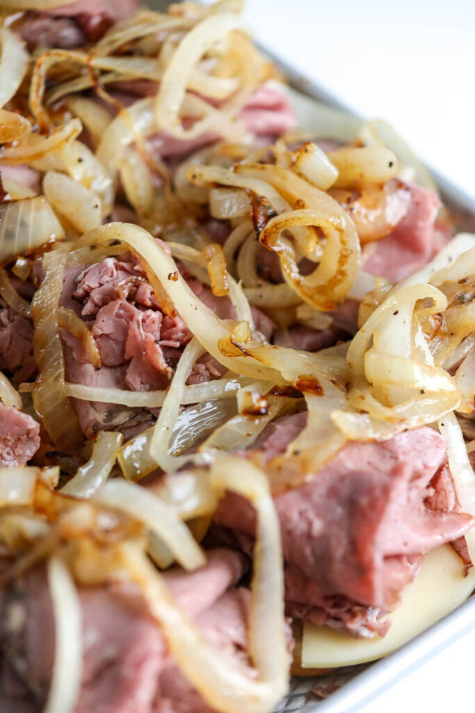 roast beef with caramelized onions