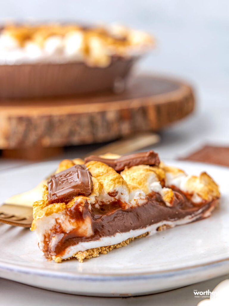 slice of chocolate no bake pie