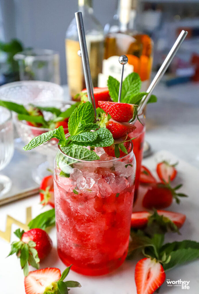 How to Make a Strawberry Mint Julep