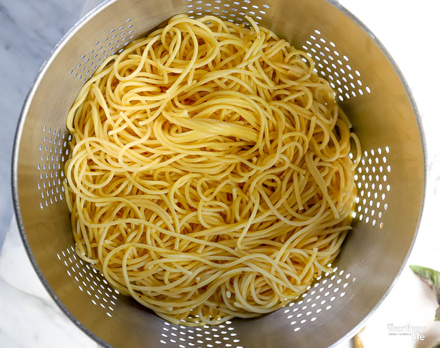 Spaghetti cooked al dente 
