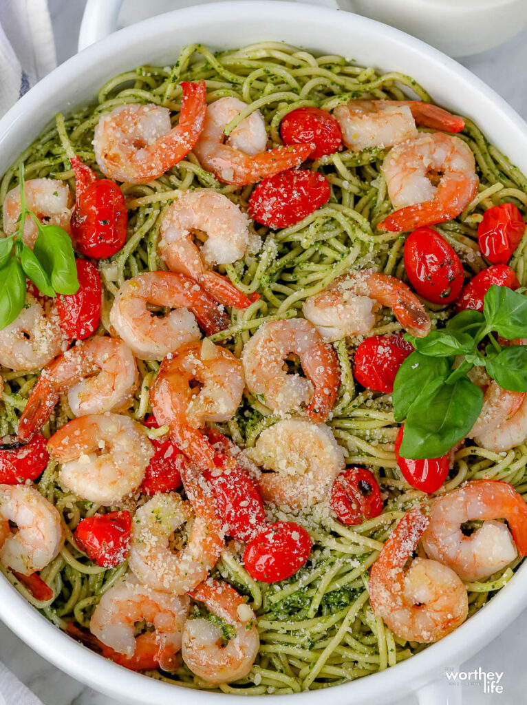 Al Pesto Pasta With Shrimp