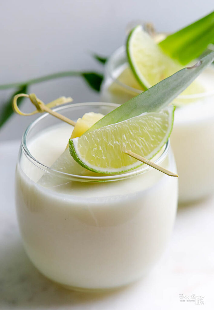 How to make our Alcohol-free Pina Colada