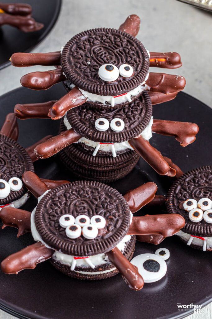 Halloween Oreo Spiders