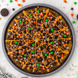 Halloween Dessert Pizza