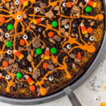 Halloween Dessert Pizza- great for Halloween party