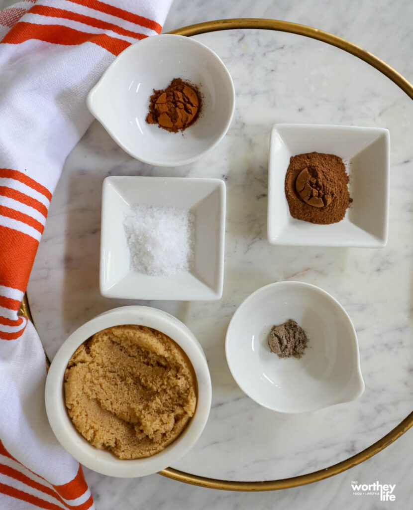 the dry ingredients for making pumpkin butter