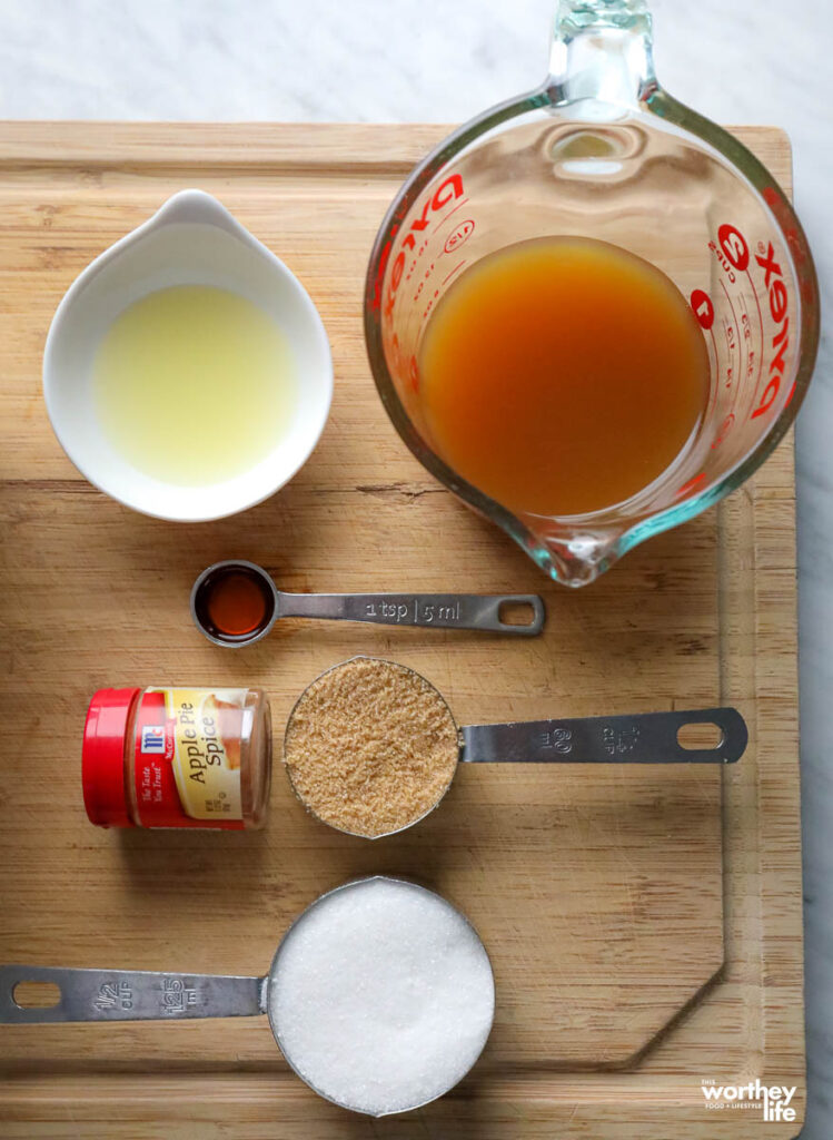 Ingredients for the apple pie sorbet