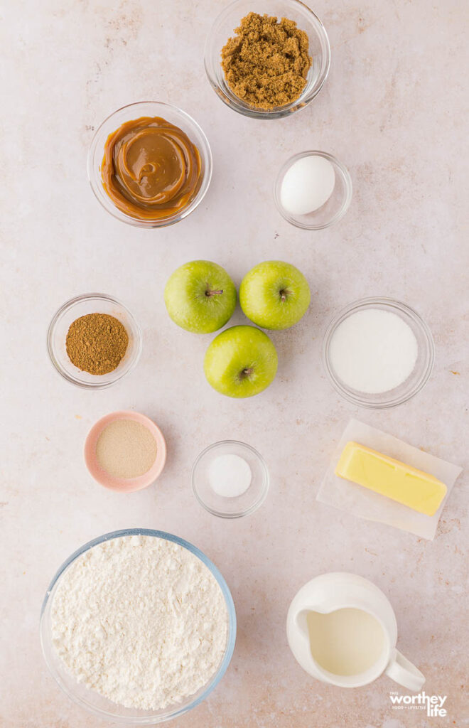 ingredients needed to make caramel apple cinnamon rolls