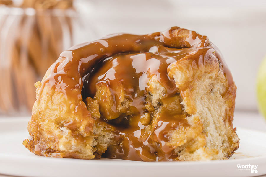 recipe for Caramel Apple Cinnamon Rolls