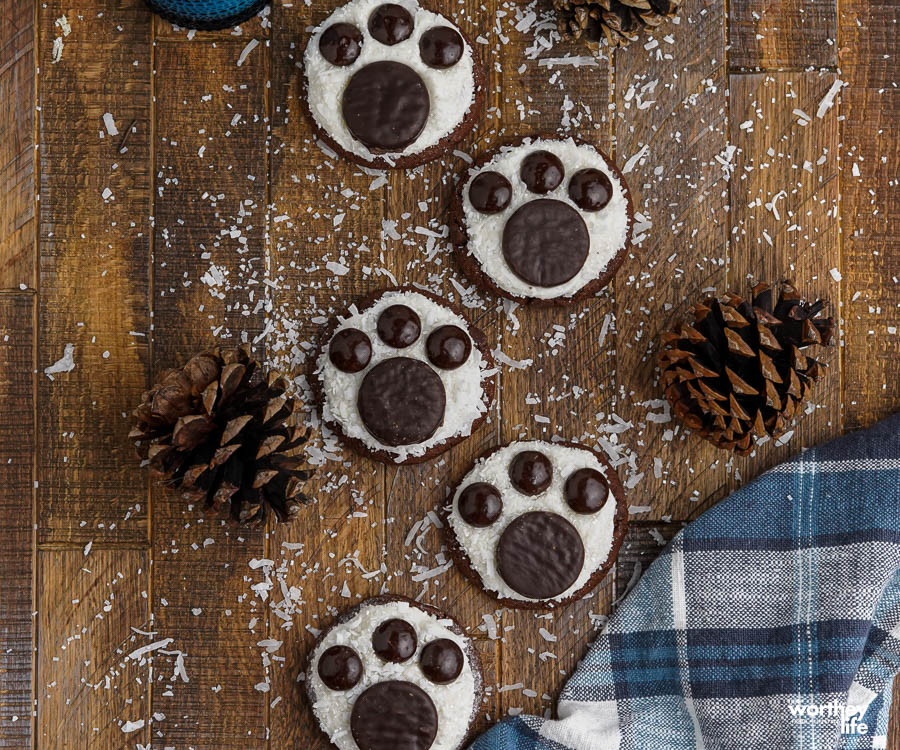 No Bake Polar Bear Paw Cookie recipe