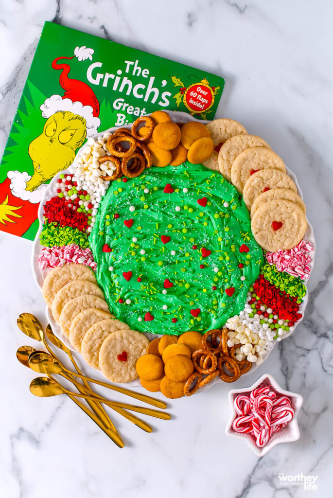 How to make a Grinch Frosting Board