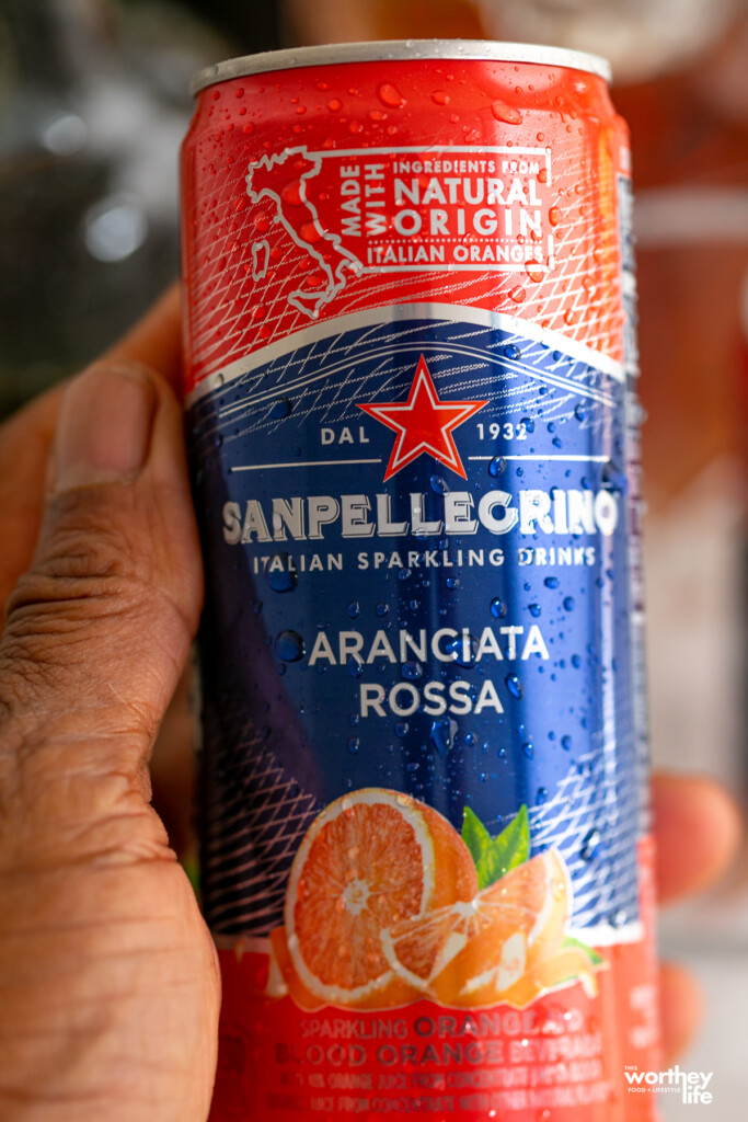 A can of Aranciata Rosa for mixing cocktails.