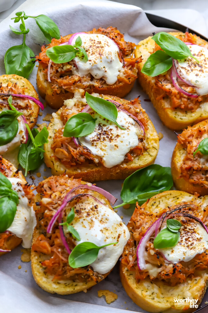 fresh basil with mozzarella cheeseballs on texas toast