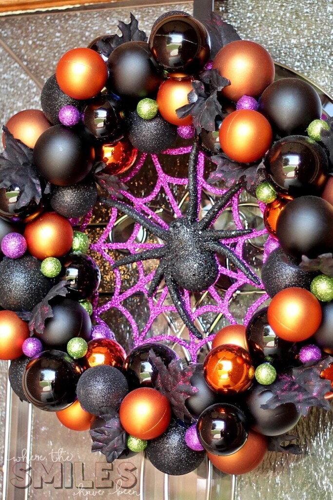 Halloween Ornament Wreath