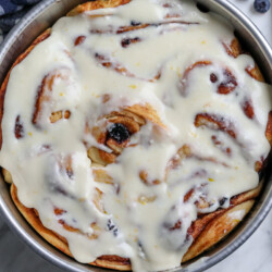 how to make blueberry cinnamon rolls