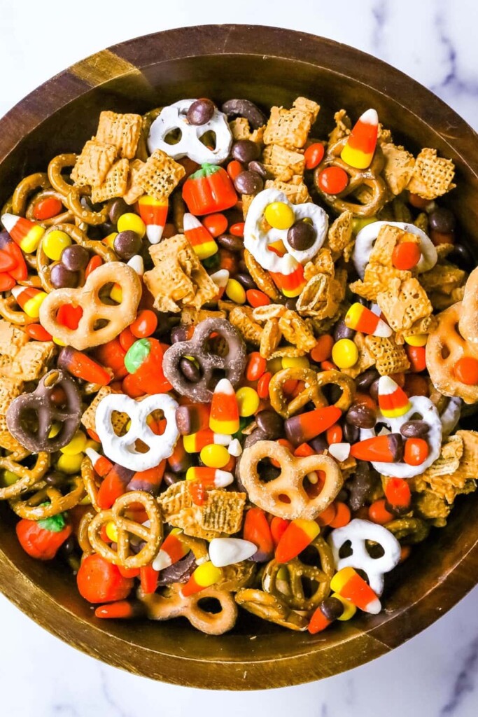 Spooky Snack Mix