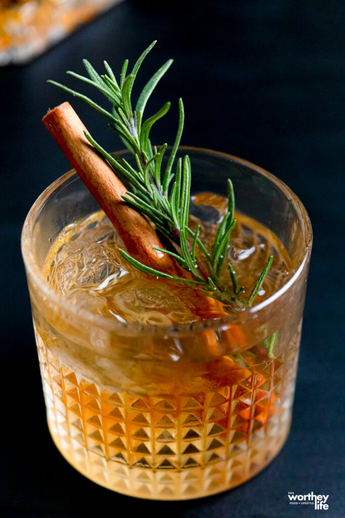 How to make a non alcoholic bourbon drink