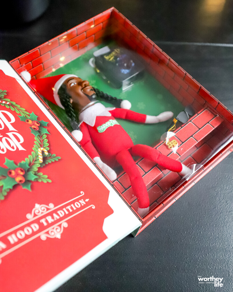 a snoop on the stoop doll in a holiday collectors box