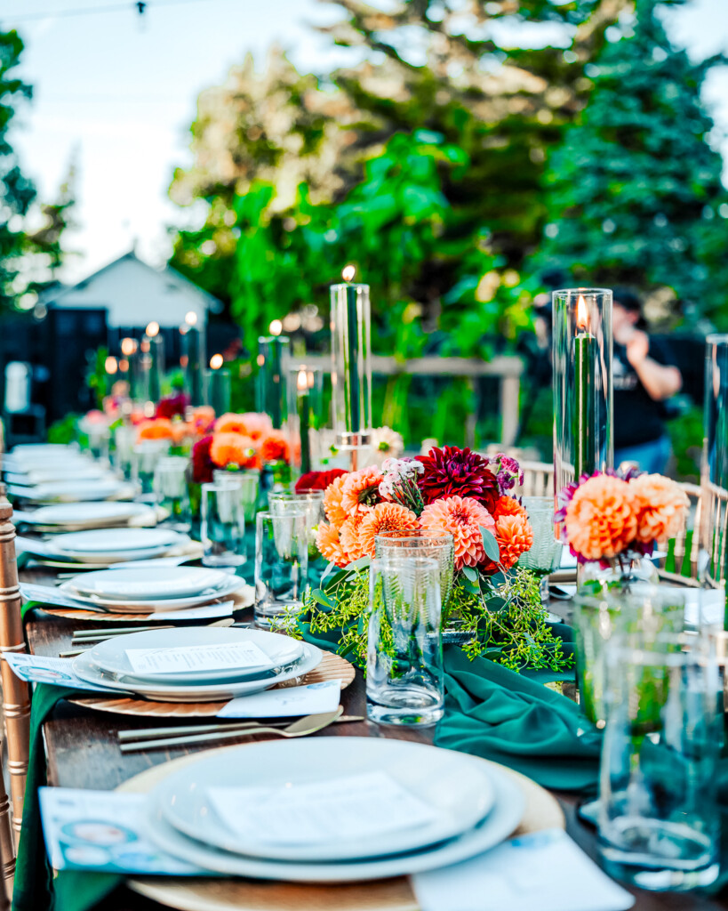 outdoor fall tablescape