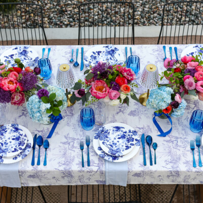 blue summer tablescape for outdoor gatherings