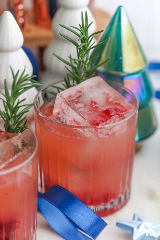 cranberry smash recipe in a cocktail glass