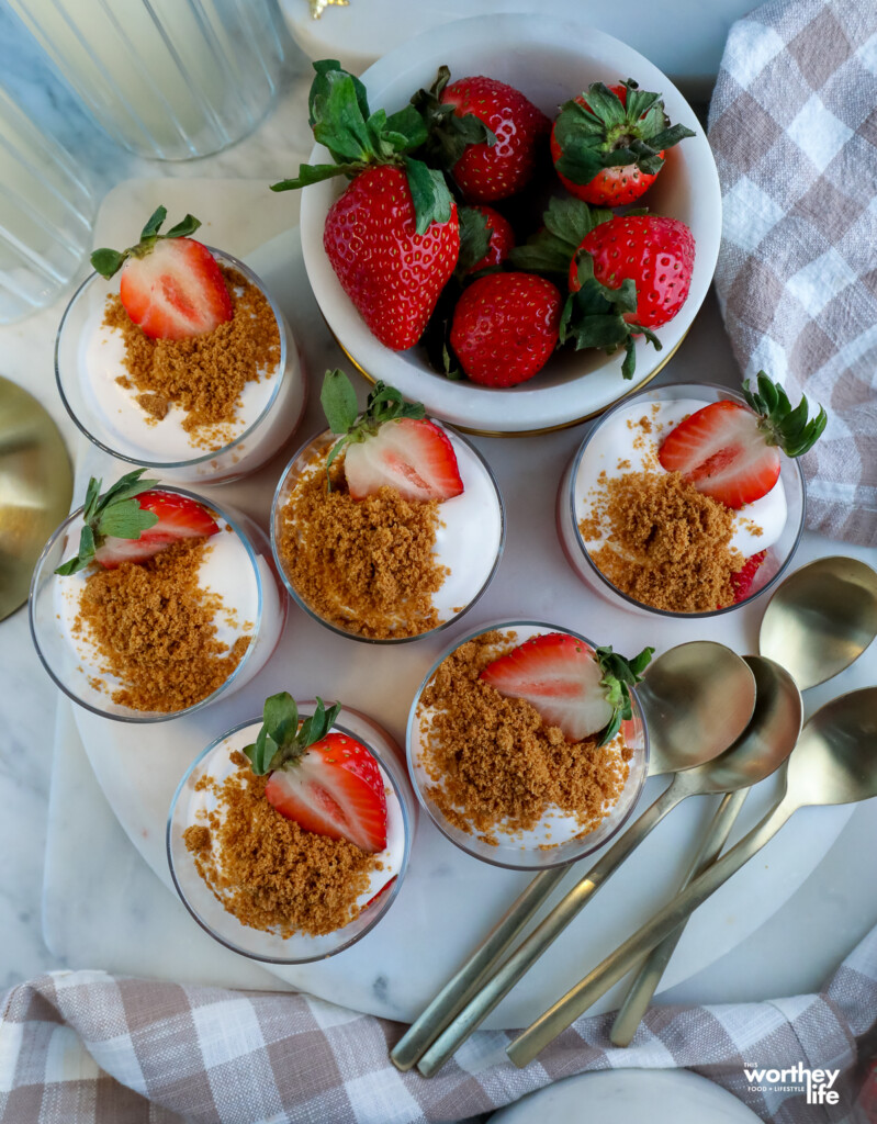 no bake strawberry mousse